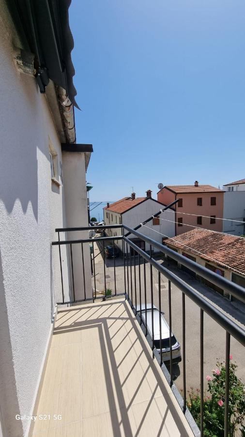 Rivarela Blu - Newly Renovated And Location Near Sea Apartment *